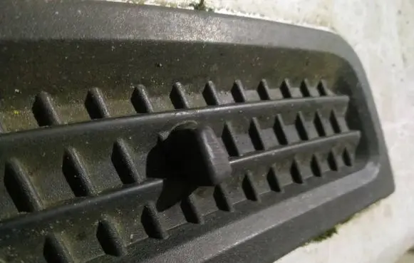 Ford Transit Windshield washer spray nozzle 