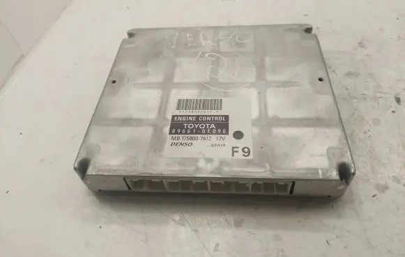 Toyota Corolla Verso AR10 Engine control unit/module 896610F090 MB1758007612