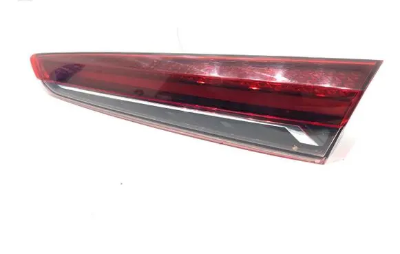 Renault Captur II Rear/tail lights 265501234R