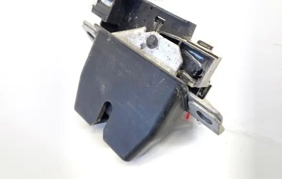 Ford Focus Tailgate exterior lock DS7AN442A66AD