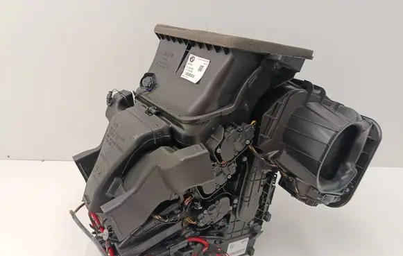 BMW 2 F46 Interior heater climate box assembly 9383118 9350924