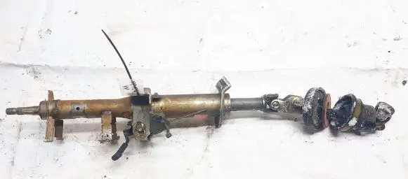 Nissan Almera N16 Steering wheel axle