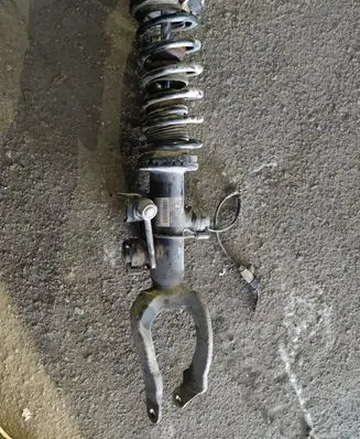 BMW 5 F10 F11 Front shock absorber with coil spring 3711679685802 37116796858 6796858