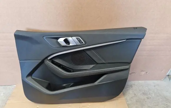 BMW 1 F40 Front door card panel trim