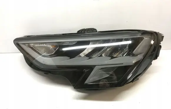 Audi A3 8Y Headlight/headlamp