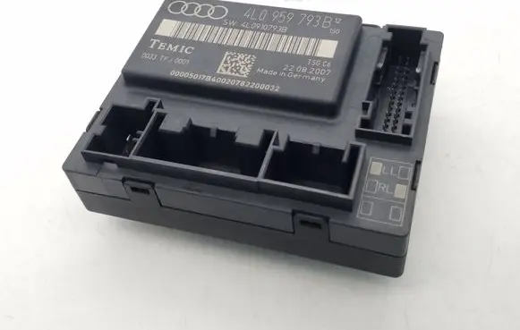 Audi Q7 4L Door control unit/module 4L0959793B 4L0910793B