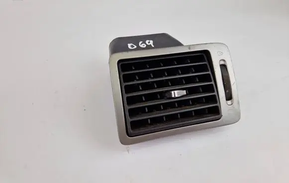 Peugeot Expert Dashboard side air vent grill/cover trim 9634498977