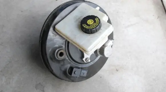 Mini Cooper Countryman R60 Brake booster 111KM