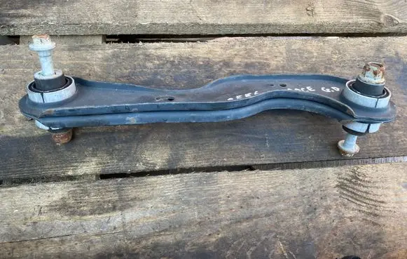 Jaguar F-Pace Rear control arm HK835500AC