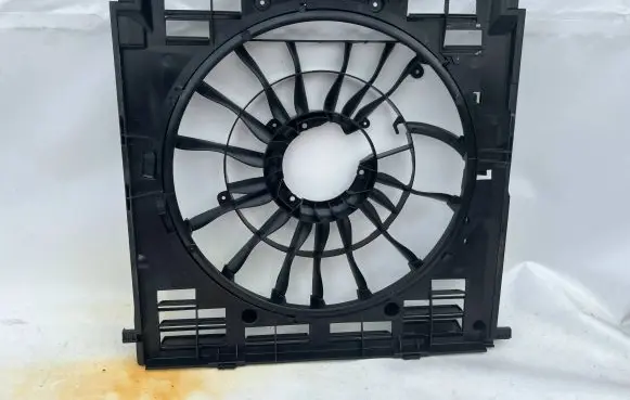 BMW X7 G07 Electric radiator cooling fan 8655760