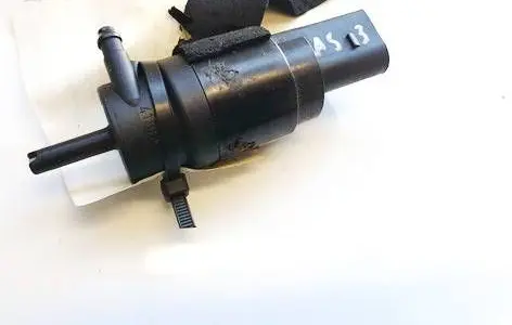 Audi A5 8T 8F Windscreen/windshield washer pump 8K5955647