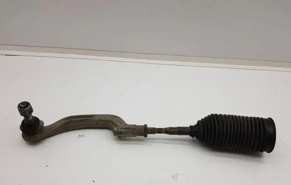 Infiniti Q30 Steering tie rod 