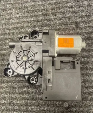 Volvo V50 Rear door window regulator motor WR12657 100321 979049100