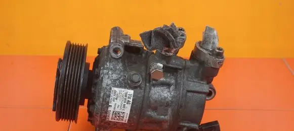 Volkswagen Golf VII Air conditioning (A/C) compressor (pump) 5Q0816803C CXX