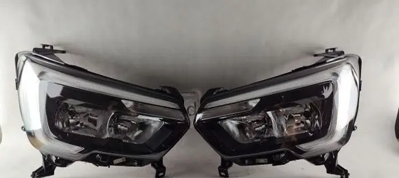Renault Master III Headlights/headlamps set 