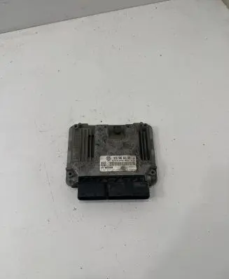 Volkswagen Touran I Engine control unit/module ECU 03G906021AB 03G906021RN 0281014128