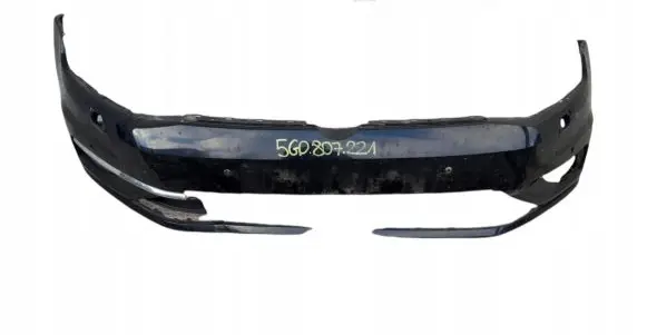 Volkswagen Golf VII Front bumper 5G0807221