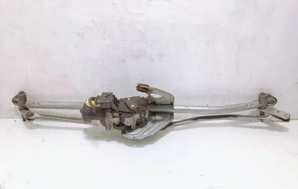 Mini One - Cooper Coupe R56 Front wiper linkage and motor 53555304