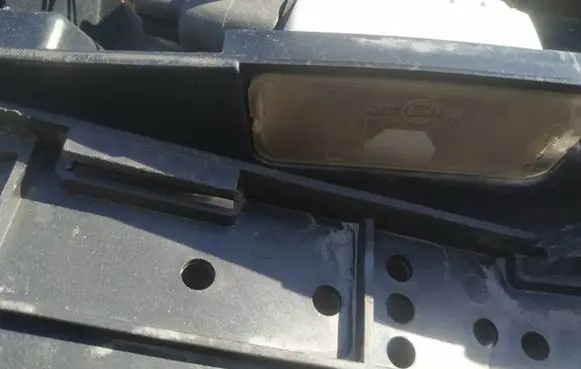 Ford Mondeo MK IV Number plate light