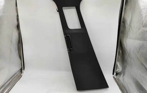 (B) pillar trim (top)
