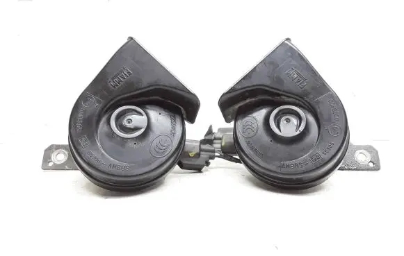 Volvo V70 Horn signal 31276805 31276806