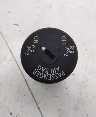 BMW 3 E90 E91 Passenger airbag on/off switch 