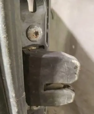 Volvo V70 Tailgate/trunk/boot lock/catch/latch
