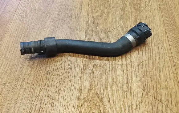 Porsche Macan (95B) Heater radiator pipe/hose 95B121049Q