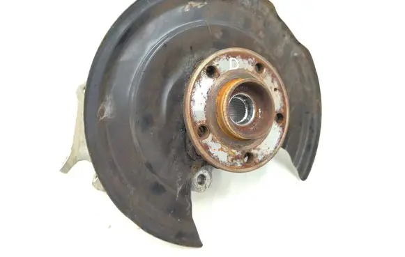 Volvo XC40 Rear wheel hub 32221150