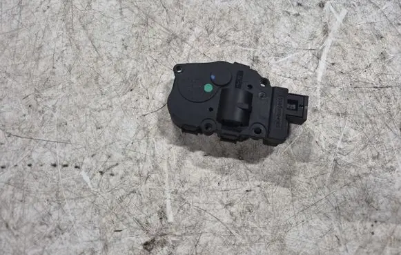 Mercedes-Benz R W251 Air flap motor/actuator 929888GD