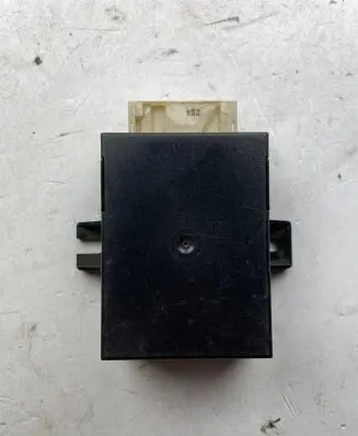 BMW 5 E39 Steering rack control module 61358352494 55892110 8352494