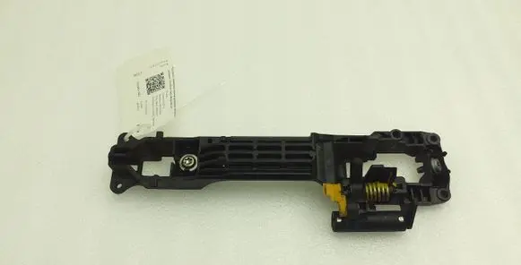 Suzuki Vitara (LY) Front door exterior handle/bracket 