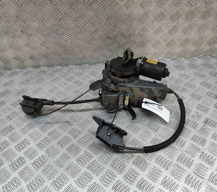 KIA Carnival Other devices 834704D101
