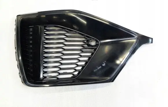 Audi Q8 Front bumper lower grill 4M8807681A