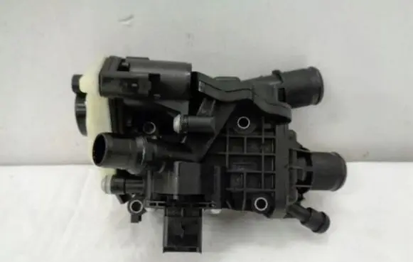 Citroen C5 Aircross Thermostat housing 9804160380