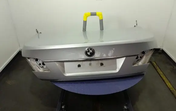 BMW 7 E65 E66 Tailgate/trunk/boot lid