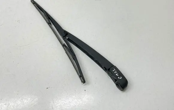 Hyundai Tucson TL Rear wiper blade 