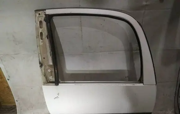 Skoda Roomster (5J) Rear door baltos