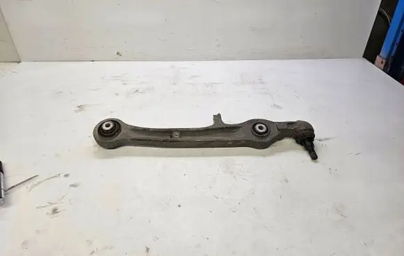 Audi A6 S6 C6 4F Front upper control arm/wishbone 4F0407