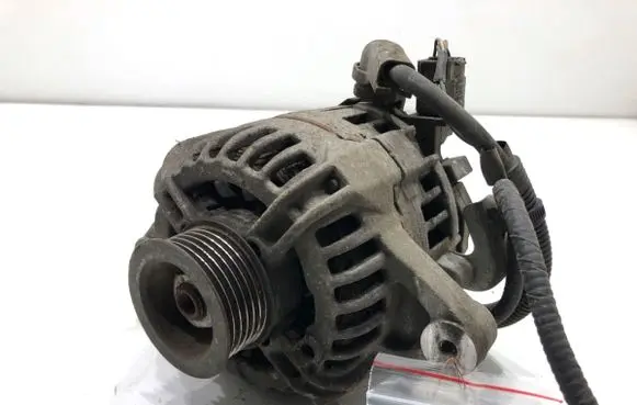 Toyota Yaris Generator/alternator 27060-0J061