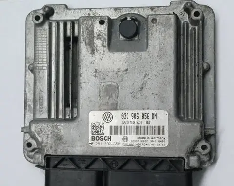 Volkswagen Golf V Engine control unit/module 03C906056DN 0261S02358 MED9510