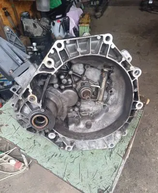 Mini One - Cooper R50 - 53 Manual 5 speed gearbox 