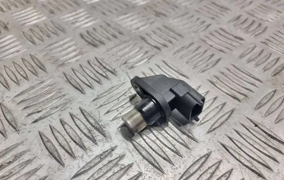 Volvo S60 Camshaft position sensor 8631533