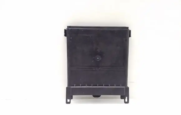 Mercedes-Benz E W212 Fuse box cover A2125400080