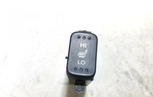 Honda CR-V Seat heating switch m33026