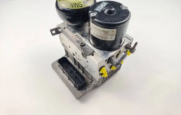 Mercedes-Benz E W211 ABS Pump A0054319712 0265250111 0265960035