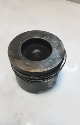 Audi A6 S6 C6 4F Piston 83L57