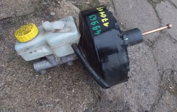 Seat Ibiza III (6L) Brake booster 6Q1614105R