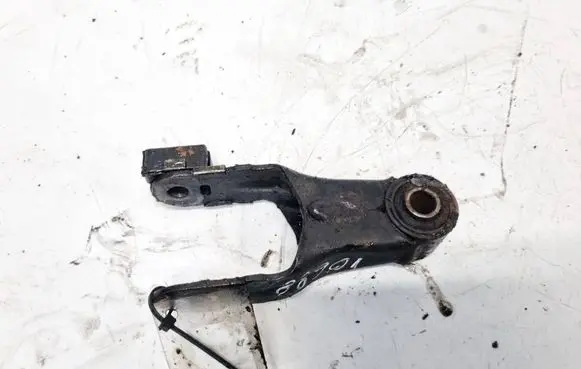 Citroen Xsara Picasso Engine mounting bracket