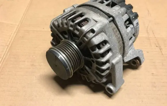 Buick Encore I Generator/alternator 13597226